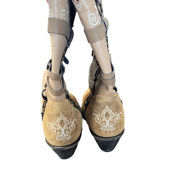 Rockin Country Vintage Cowgirl Boots - Picture 4 of 7